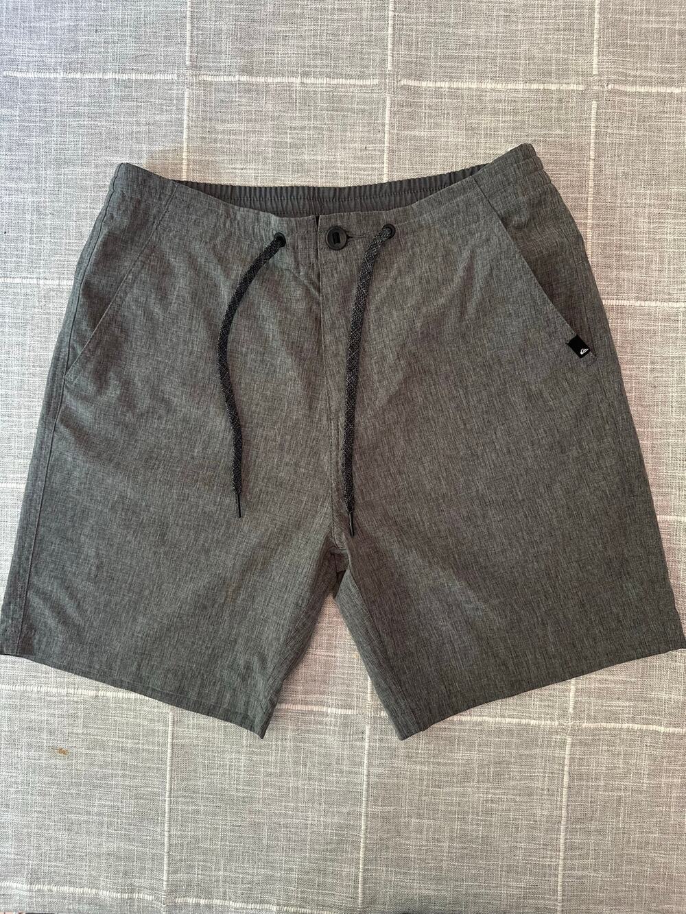 Quiksilver Amphibian Hybrid Shorts Size 29 Gray Heather Comfort Stretch